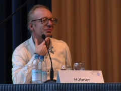 huebner_disk.jpg (164398 Byte)