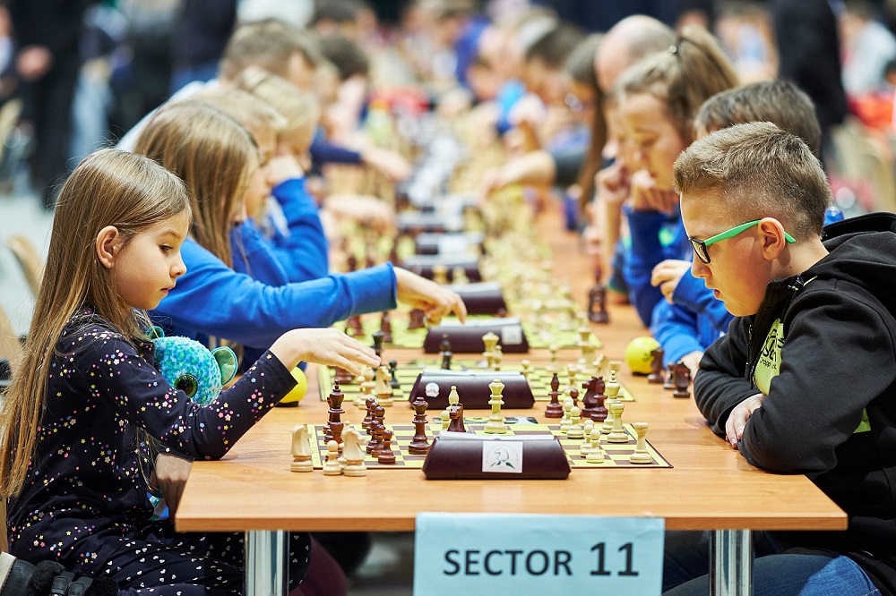Kattowitz Sergei Zhigalko gewinnt BlitzEM ChessBase