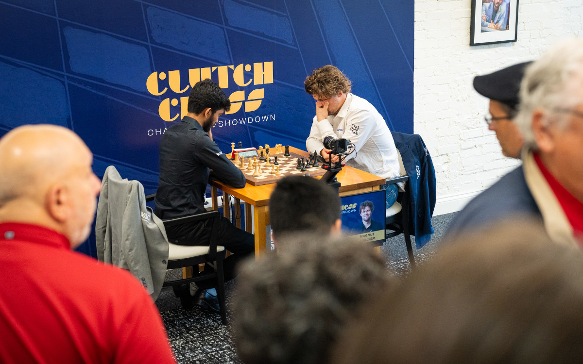 Gukesh Dommaraju, Magnus Carlsen