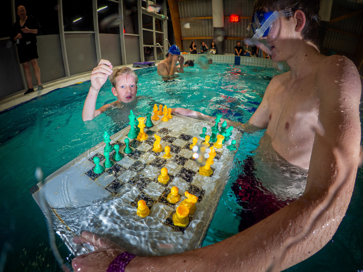 World Diving Chess Championships