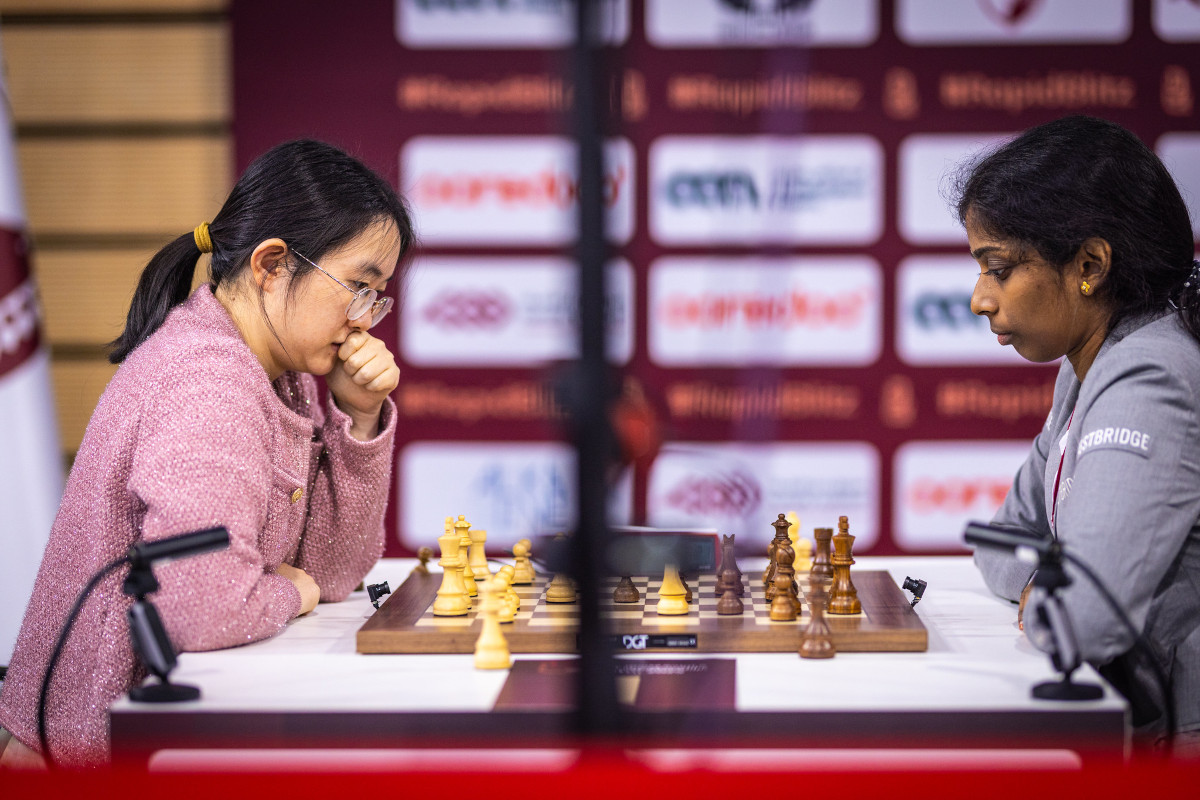 Tan Zhongyi, Vaishali Rameshbabu