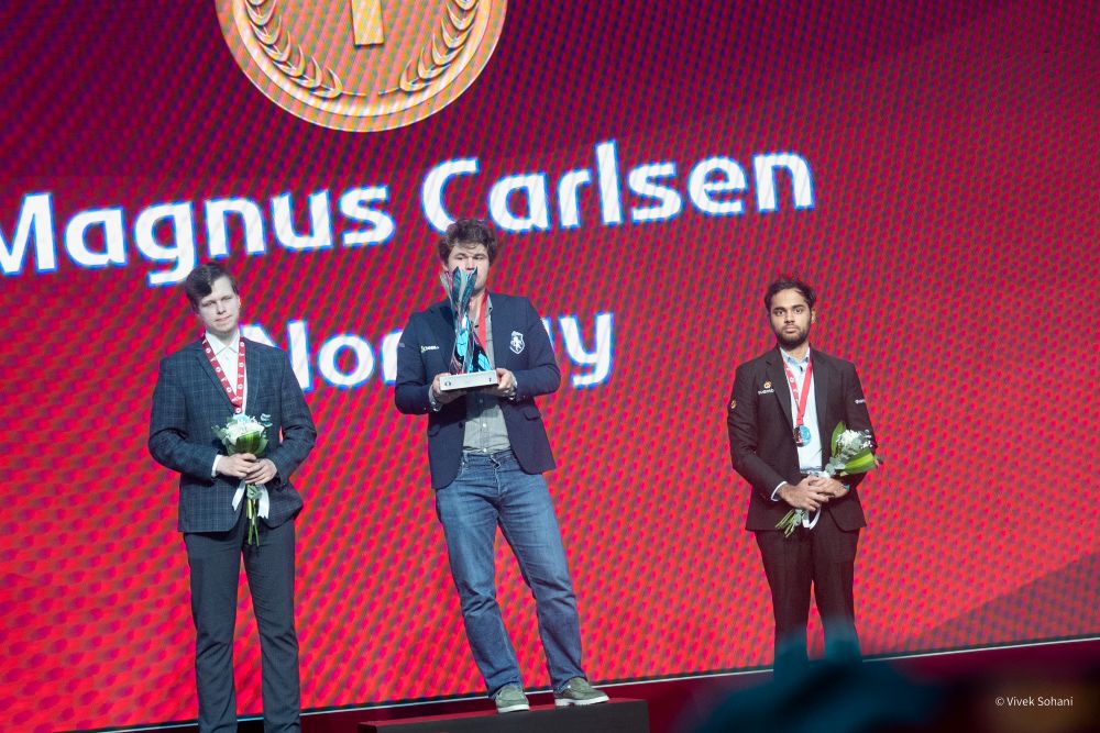Vladislav Artemiev, Magnus Carlsen, Arjun Erigaisi
