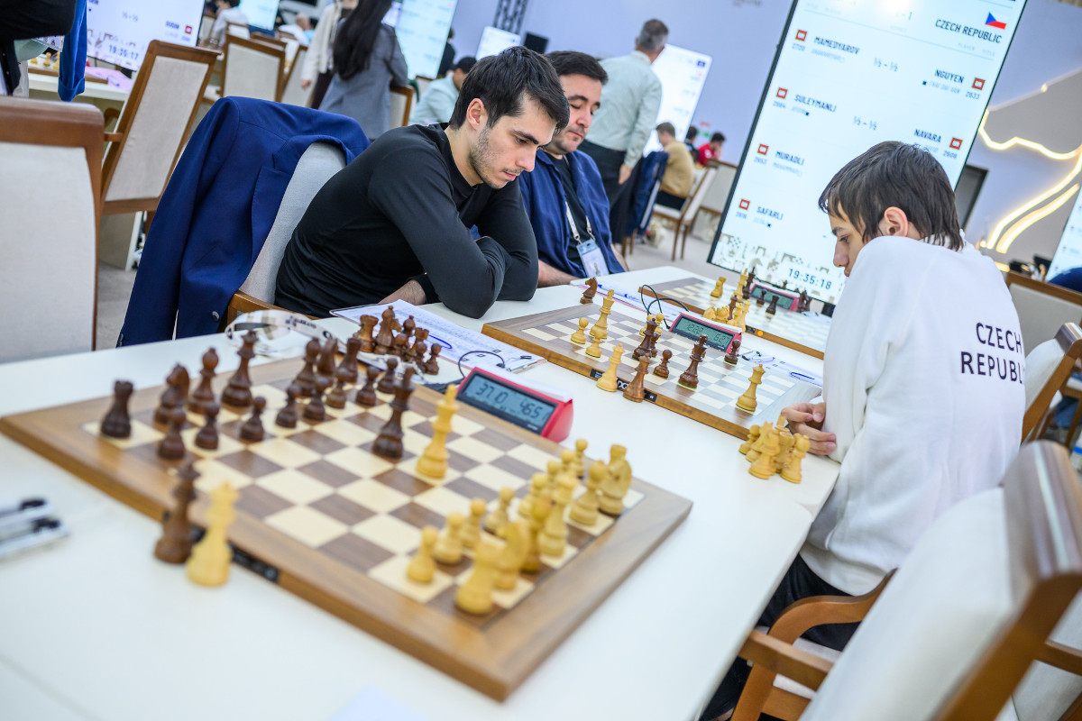 Mahammad Muradli, Vaclav Finek