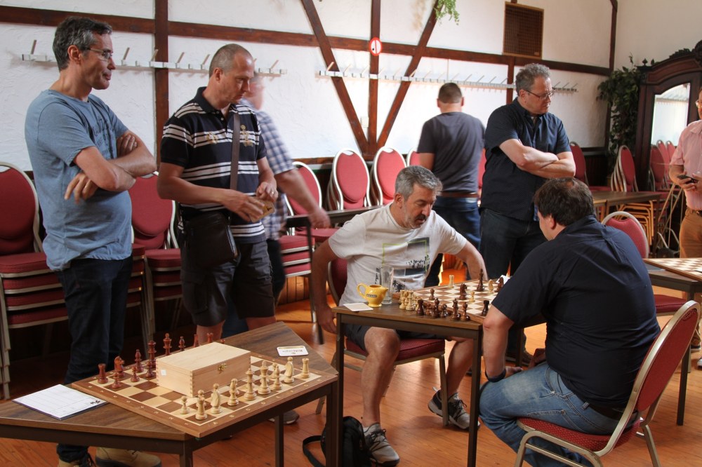 Schach: Online statt mit Brett vorm Kopf
