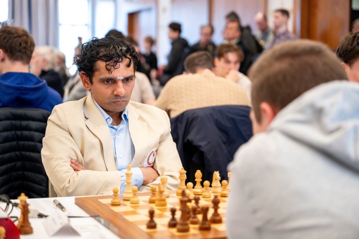 Starker Endspurt: Krishnan Sasikiran gewinnt das Karel Janecek Open in ...