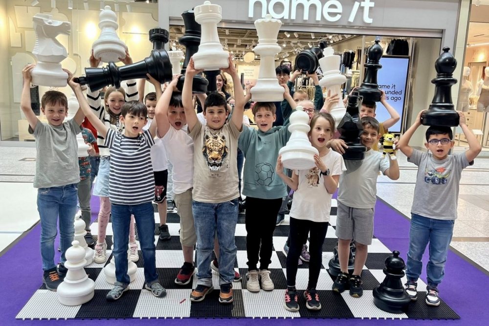 Chess news — Faszination Schach im Ring-Center II Berlin-Friedrichshain