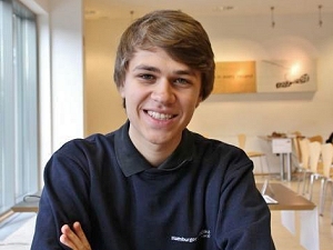 Wer möchte gegen Rasmus Svane spielen? ChessBase