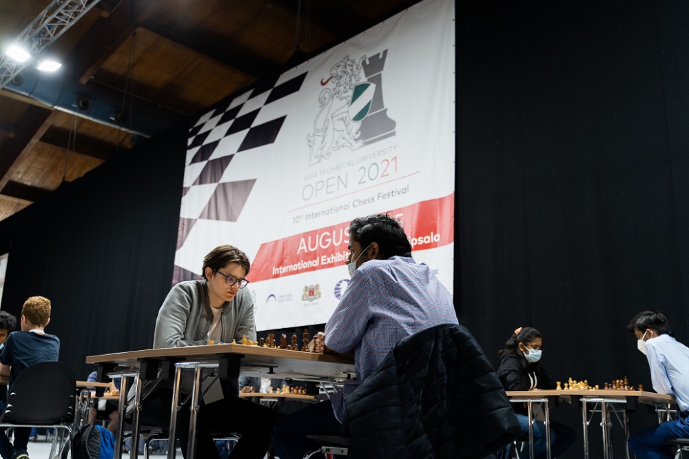 Sieben Führende beim RTU-Open nach der zweiten Doppelrunde | ChessBase